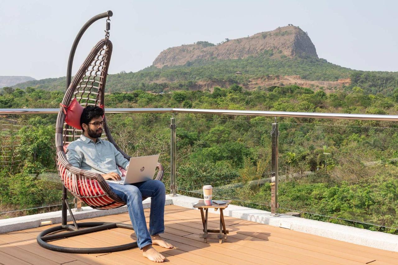 Stayvista'S Villa 107 At Canary Farms - Pure Veg With Huge Lawn, Pool And Home Theatre Lonavala Exterior foto